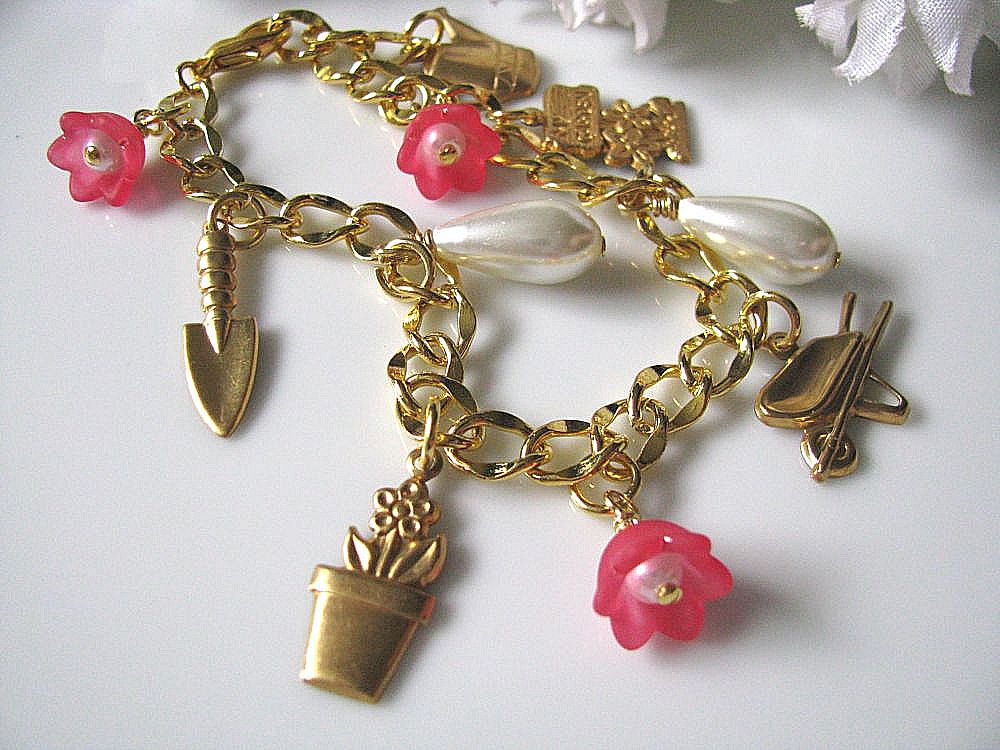 Flower Garden Bracelet - Nature Inspired, Gift For Her, Gift For Mum