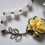 Light Yellow Rose With Roun..